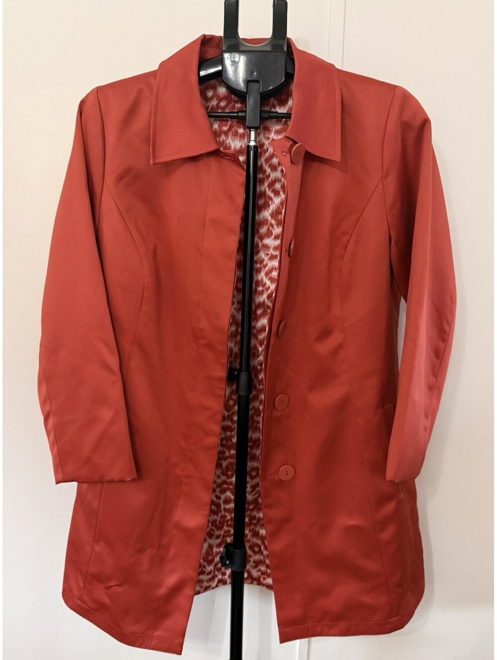 Vtg Dennis Basso size S reversible orange white leopard long sleeve Coat Jacket